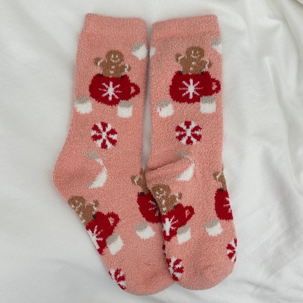NEW Festive Pink Gingerbread Fuzzy Socks